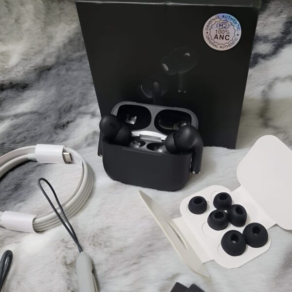 Air Prods Pro 2nd Generation ( সাদা ৪৯৯ কালো ৫৪৯ টাকা )